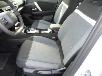 Citroen C4 X 1.2 hybrid You 145cv e-dcs6 (13)