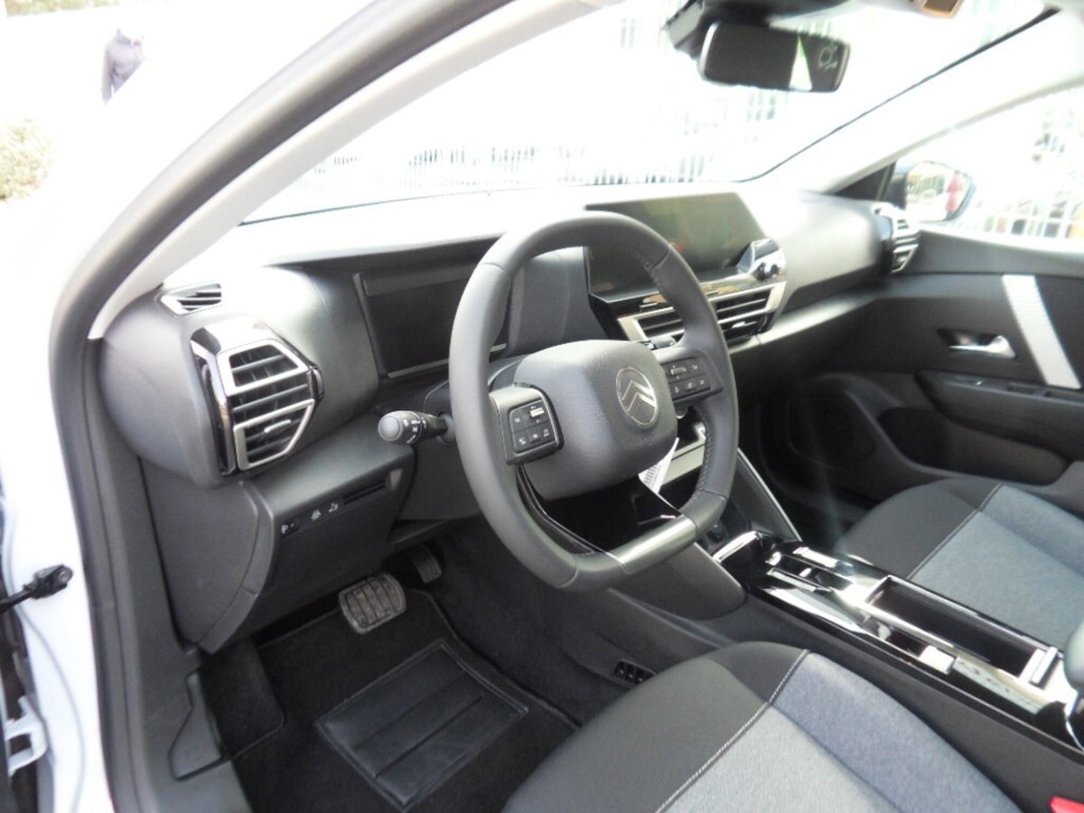 Citroen C4 X 1.2 hybrid You 145cv e-dcs6 (10)