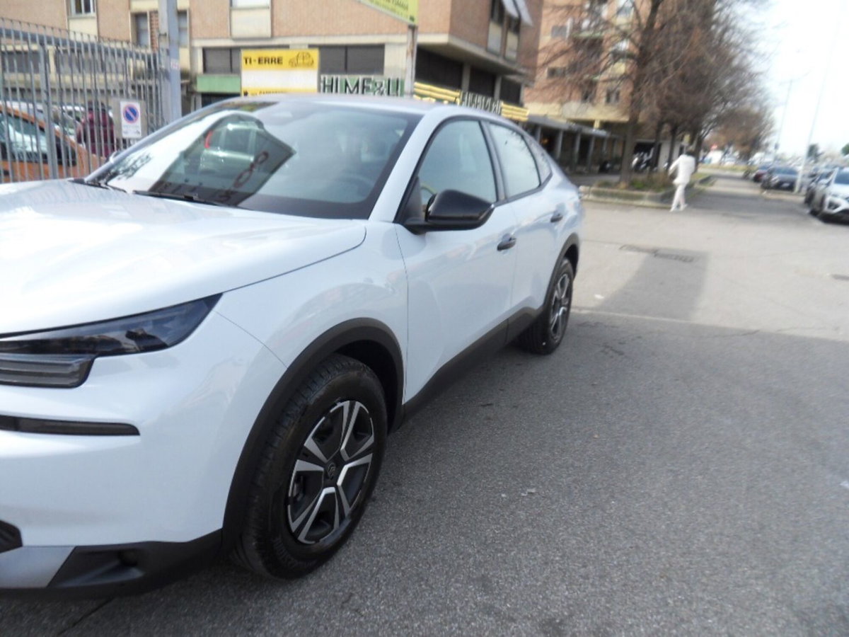 Citroen C4 X 1.2 hybrid You 145cv e-dcs6 (4)