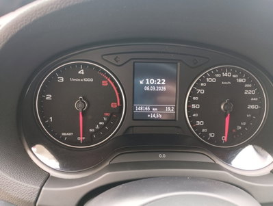Audi A3 Sportback 1.6 TDI 116 CV S tronic Design (12)