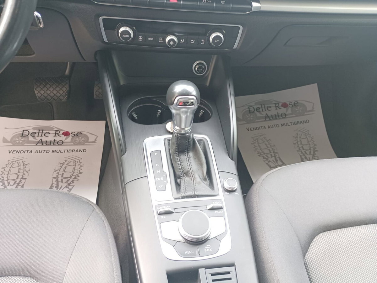 Audi A3 Sportback 1.6 TDI 116 CV S tronic Design (13)