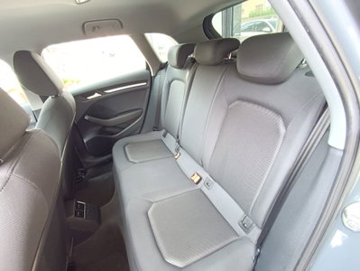 Audi A3 Sportback 1.6 TDI 116 CV S tronic Design (16)