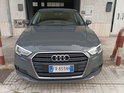 Audi A3 Sportback 1.6 TDI 116 CV S tronic Design (2)