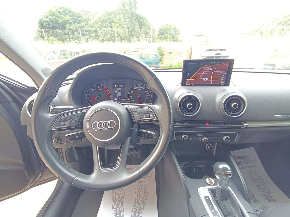 Audi A3 Sportback 1.6 TDI 116 CV S tronic Design (7)