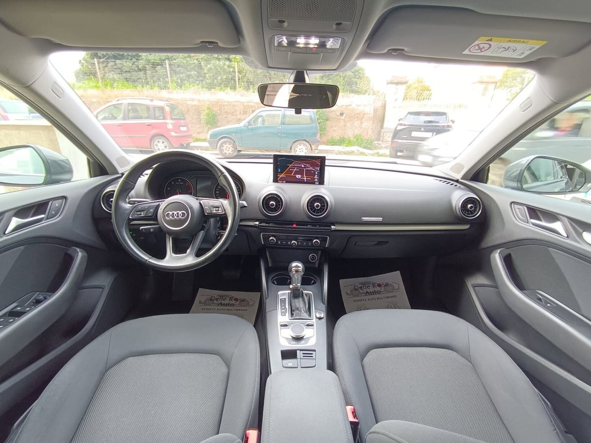 Audi A3 Sportback 1.6 TDI 116 CV S tronic Design (8)