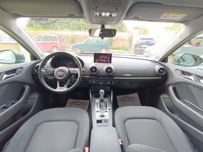 Audi A3 Sportback 1.6 TDI 116 CV S tronic Design (8)