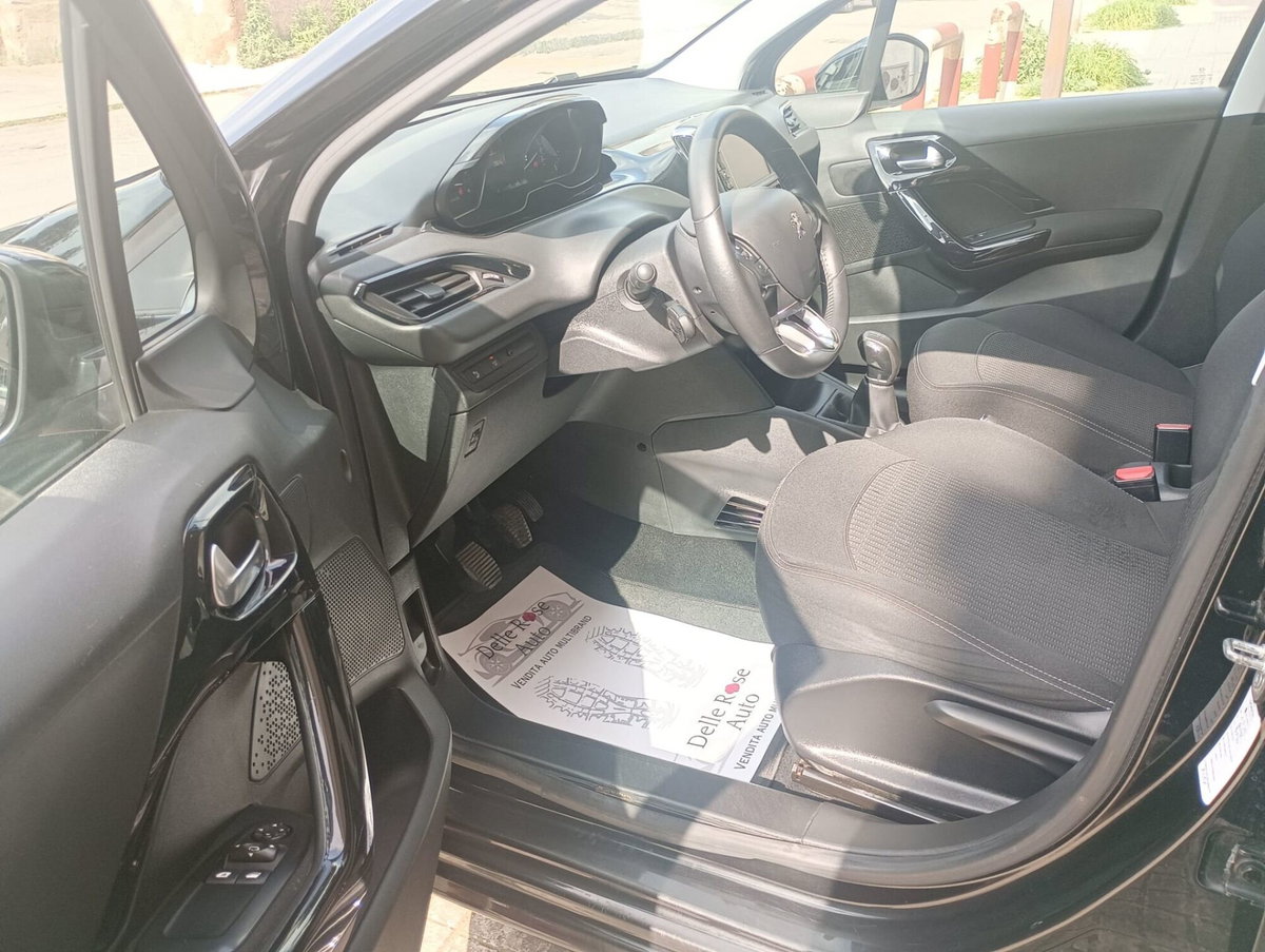 Peugeot 208 BlueHDi 100 Stop&Start 5 porte Allure (9)