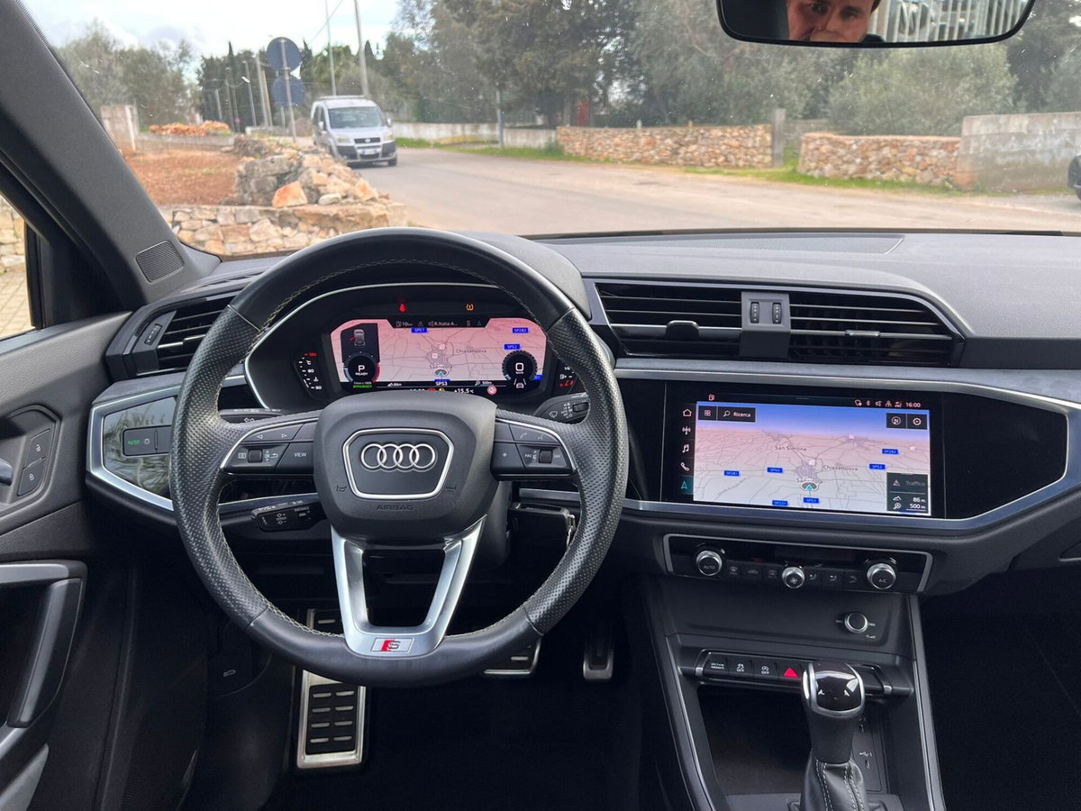 Audi Q3 Sportback 35 TDI quattro S tronic S line edition (11)