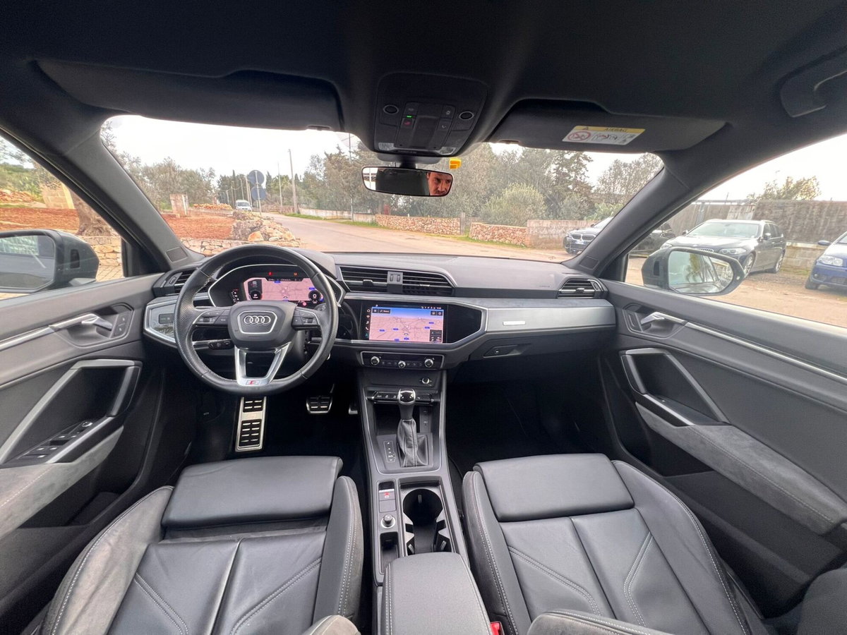 Audi Q3 Sportback 35 TDI quattro S tronic S line edition (13)