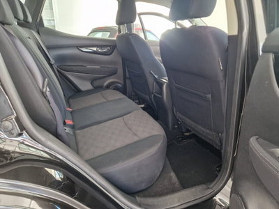 Nissan Qashqai 1.5 dCi Acenta Premium (14)