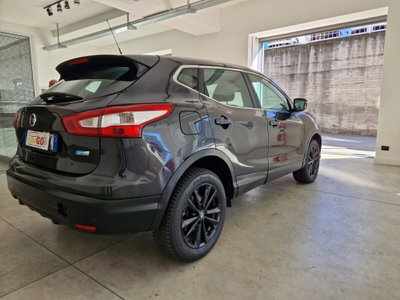 Nissan Qashqai 1.5 dCi Acenta Premium (6)
