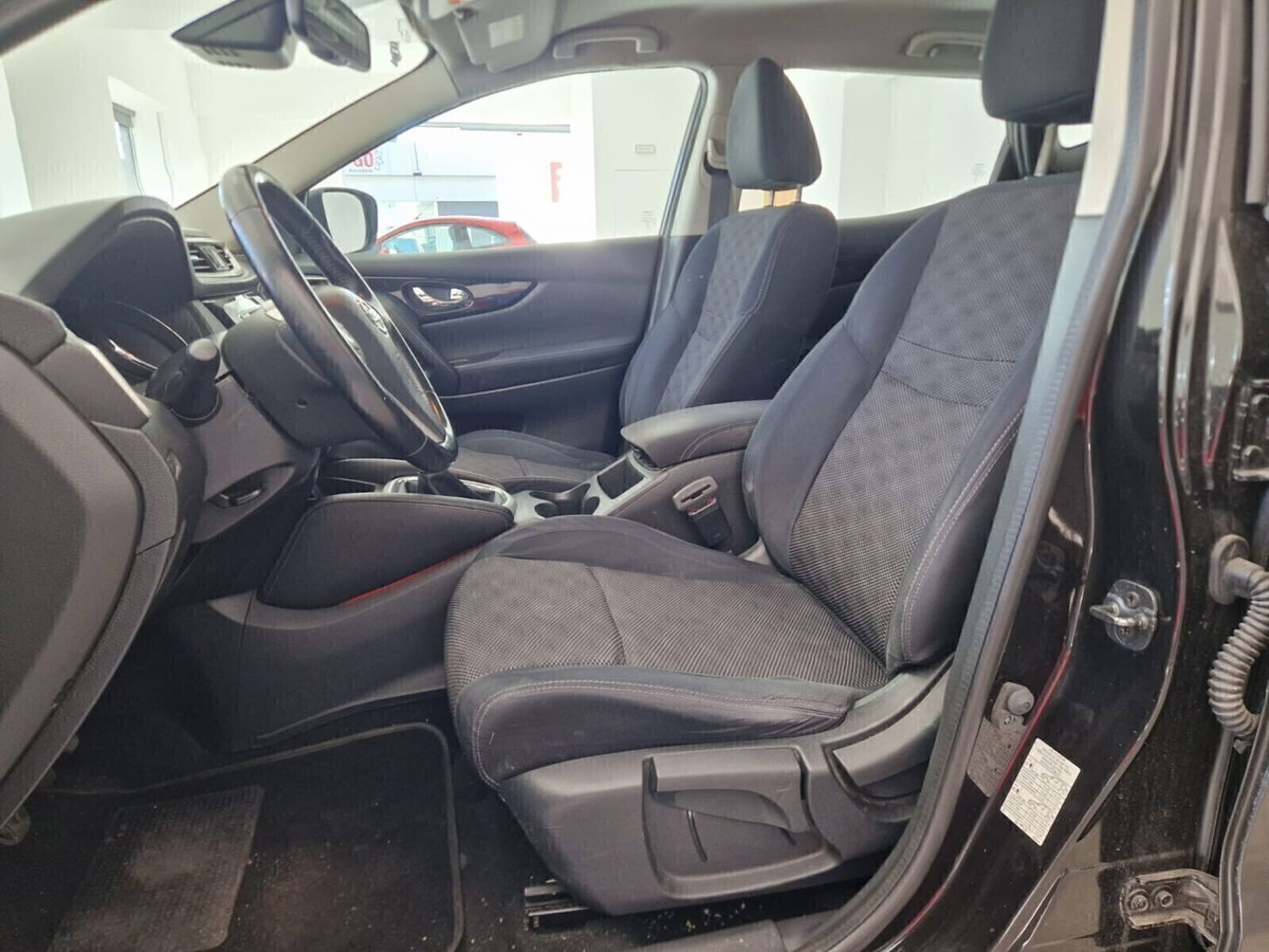 Nissan Qashqai 1.5 dCi Acenta Premium (7)
