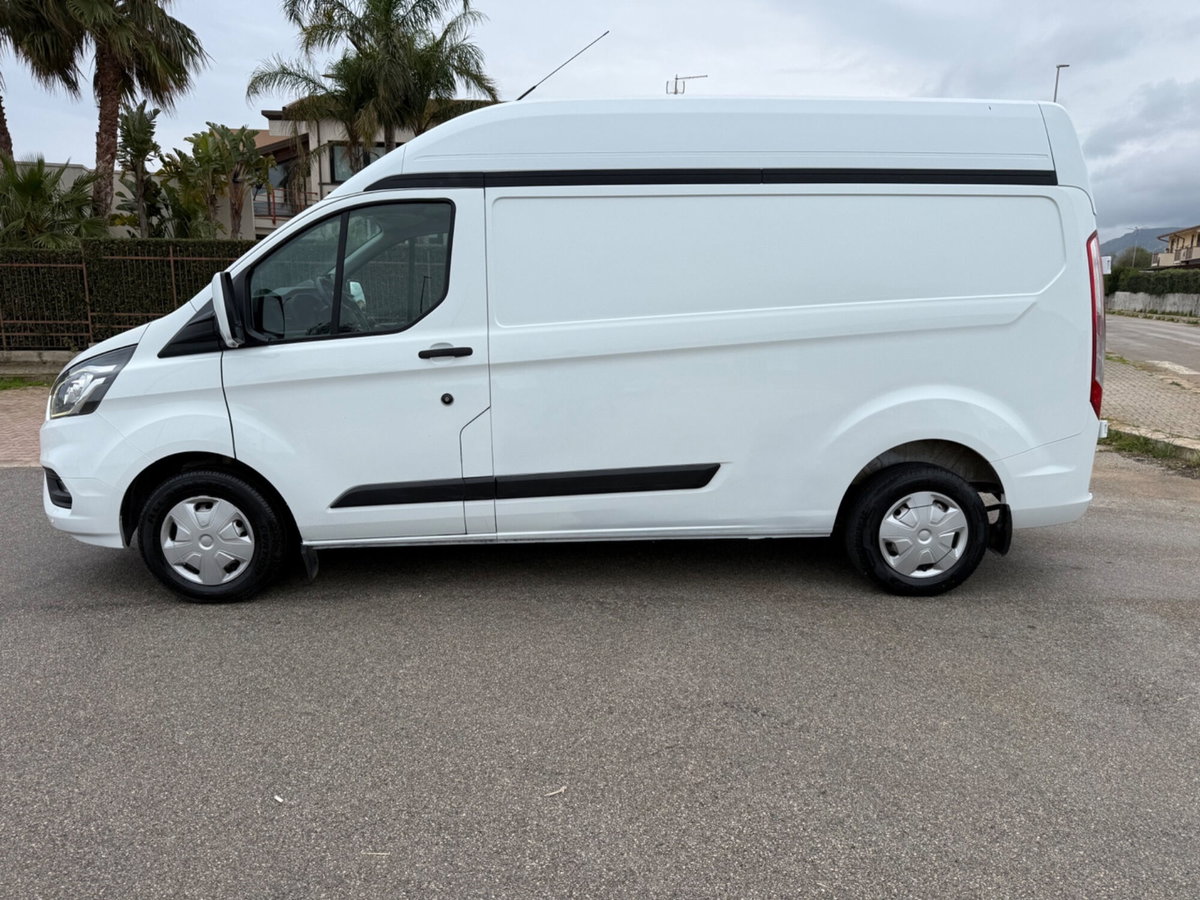Ford Transit Custom Furgone 300 2.0 EcoBlue 130 PL Furgone Titanium