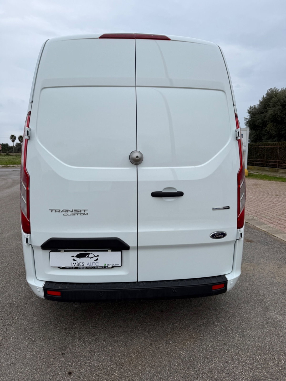 Ford Transit Custom Furgone 300 2.0 EcoBlue 130 PL Furgone Titanium (5)
