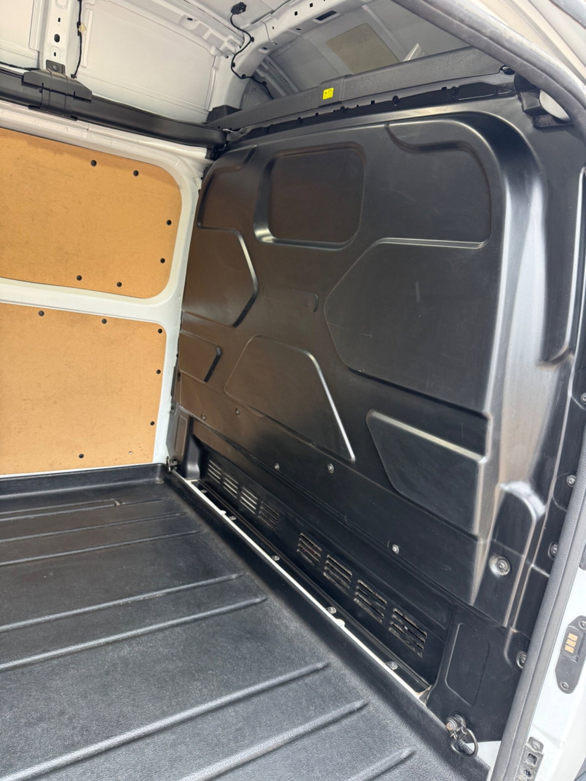 Ford Transit Custom Furgone 300 2.0 EcoBlue 130 PL Furgone Titanium (8)