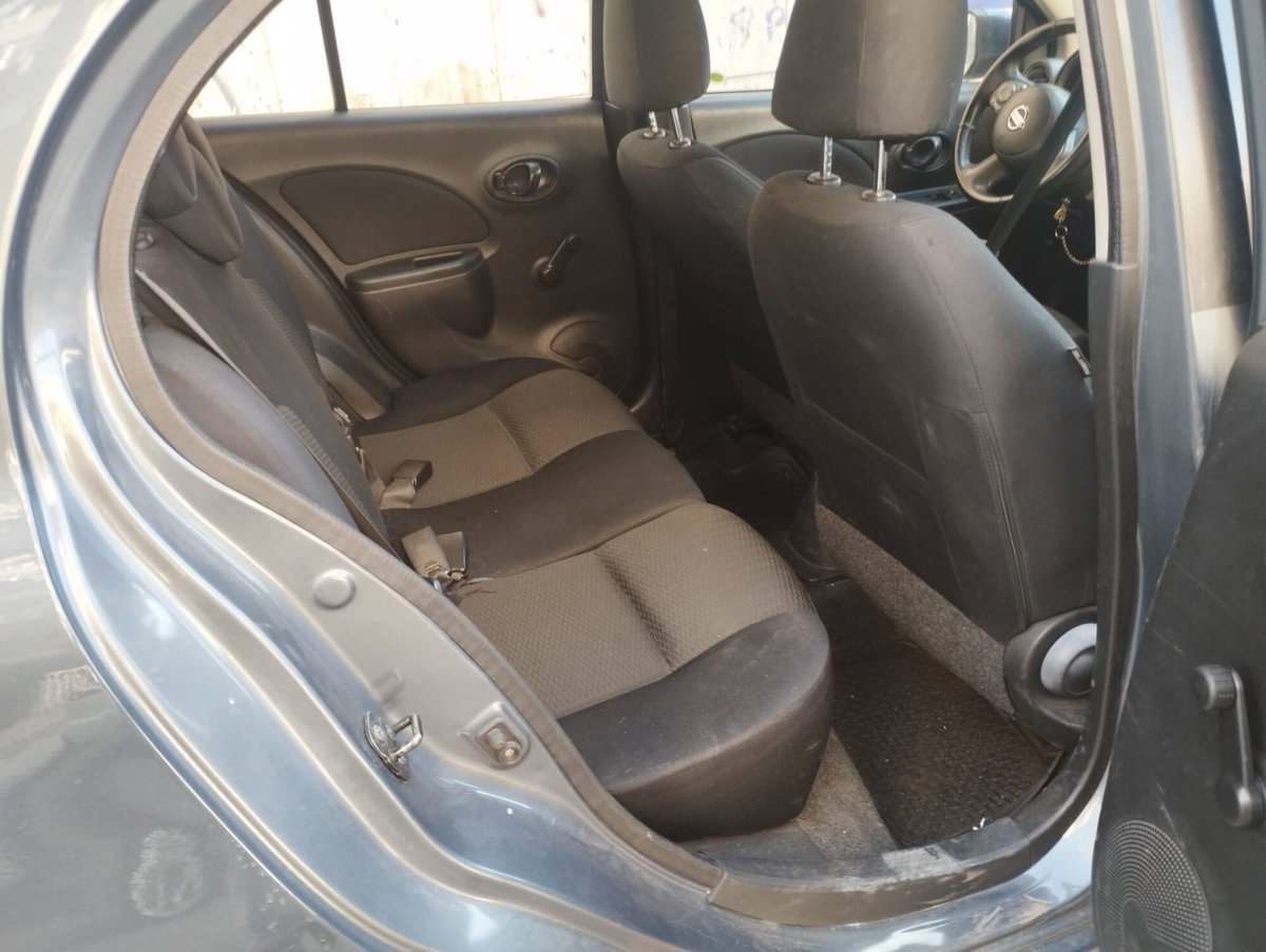 Nissan Micra 1.2 12V 5 porte Tekna (10)