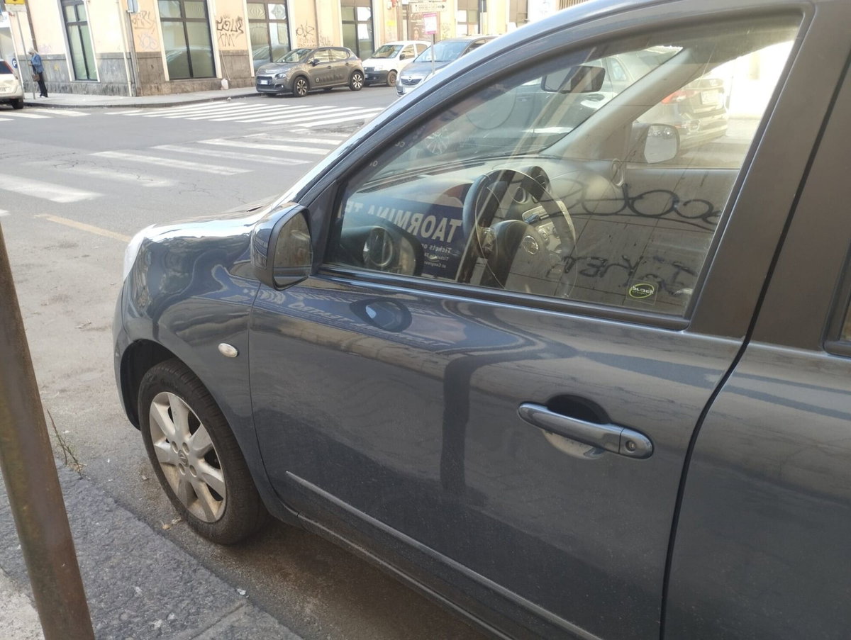 Nissan Micra 1.2 12V 5 porte Tekna (5)