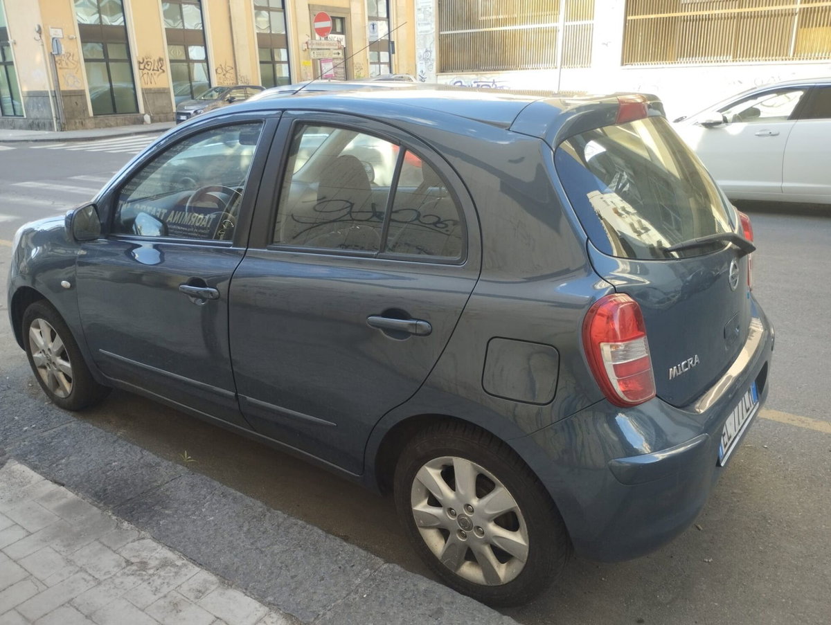 Nissan Micra 1.2 12V 5 porte Tekna (8)