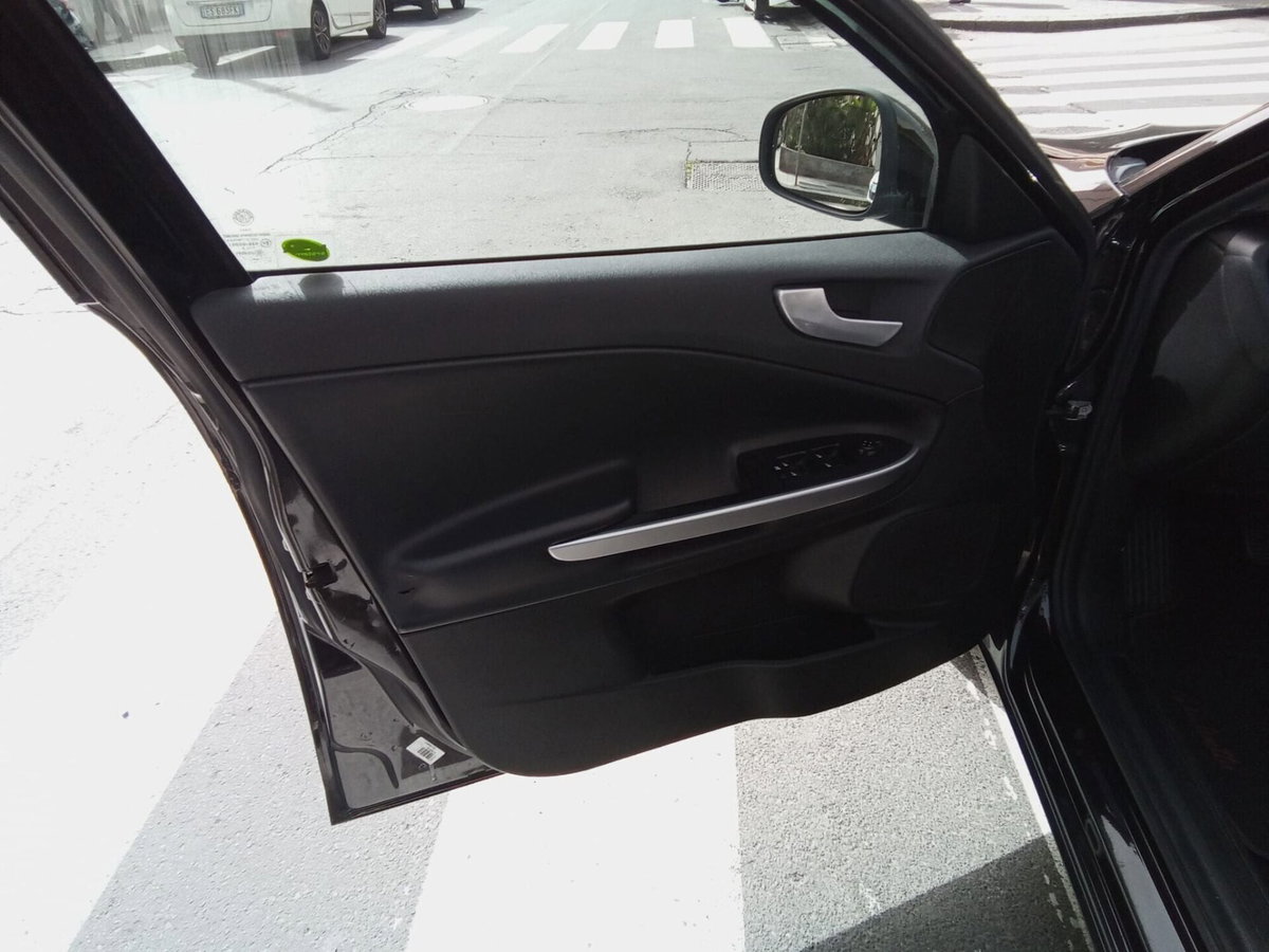 Alfa Romeo Giulietta 1.4 tb Progression 105cv E6 (15)
