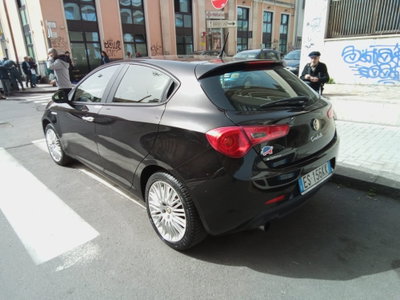 Alfa Romeo Giulietta 1.4 tb Progression 105cv E6 (5)