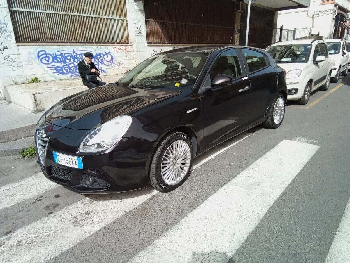 Alfa Romeo Giulietta 1.4 tb Progression 105cv E6 (6)