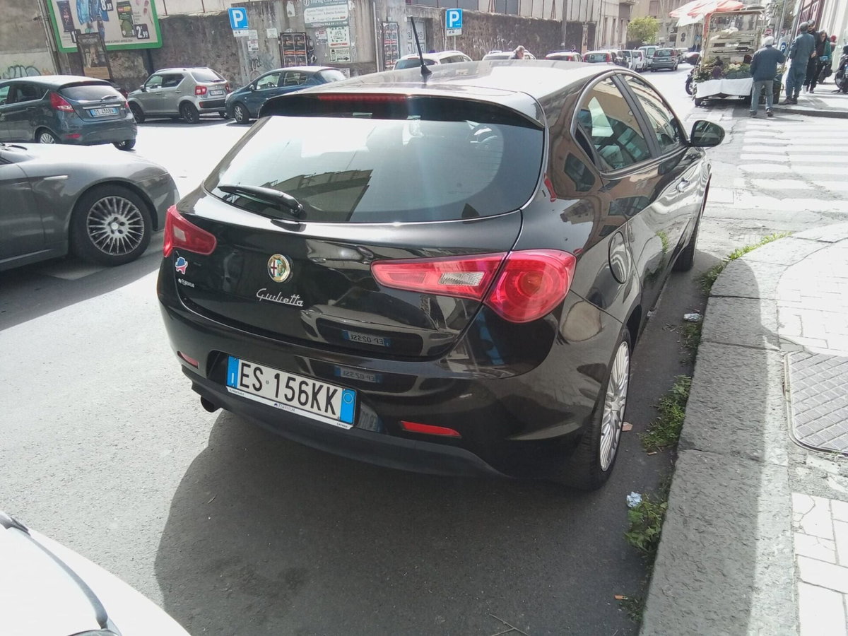 Alfa Romeo Giulietta 1.4 tb Progression 105cv E6 (9)