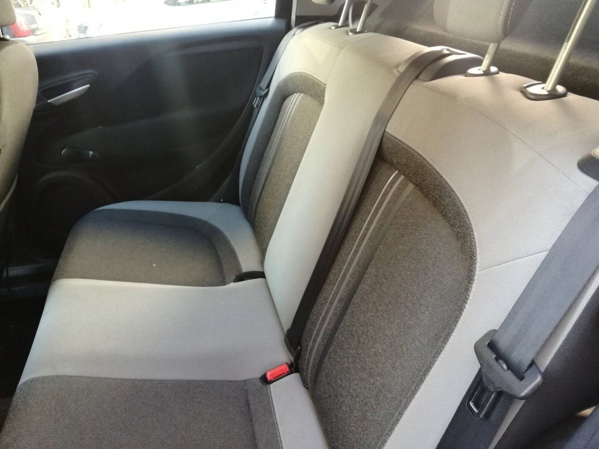 Fiat Punto 1.4 8V 5 porte Natural Power Lounge (11)