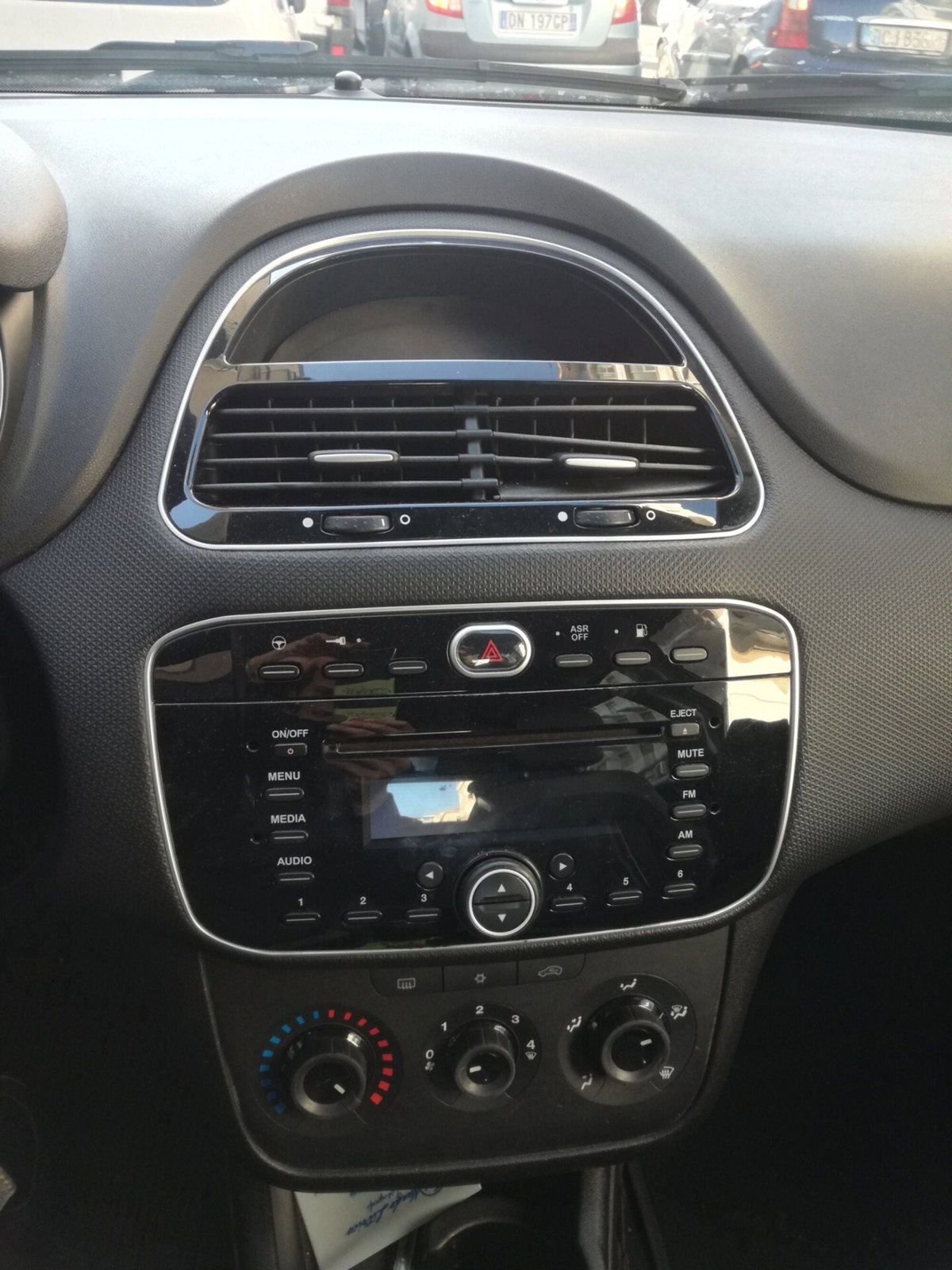 Fiat Punto 1.4 8V 5 porte Natural Power Lounge (14)