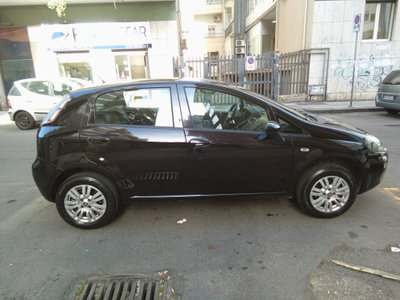 Fiat Punto 1.4 8V 5 porte Natural Power Lounge (7)
