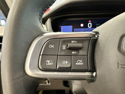 Jeep Avenger 1.2 turbo Summit fwd 100cv (11)