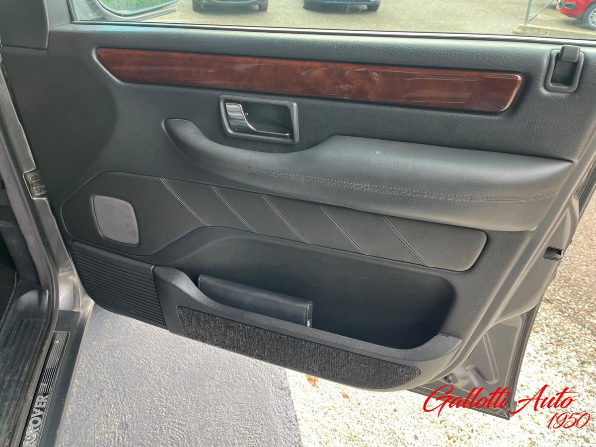 Land Rover Range Rover 2.5 TD 5p aut DSE Autobiogr. (15)