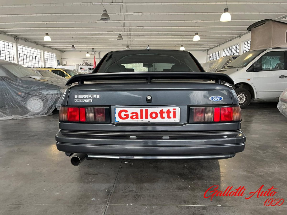 Ford Sierra 2.0i turbo 16V 4p. RS Cosworth (6)