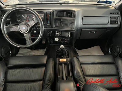 Ford Sierra 2.0i turbo 16V 4p. RS Cosworth (9)