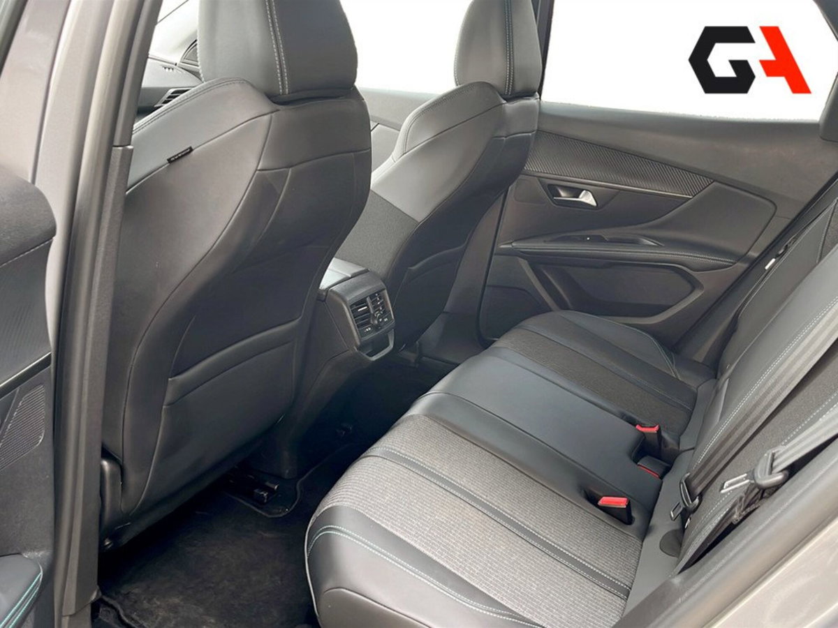 Peugeot 3008 BlueHDi 130 S&S EAT8 Active Pack (20)