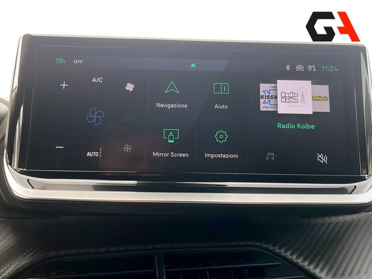 Peugeot 2008 1.2 puretech Active s&s 100cv (14)