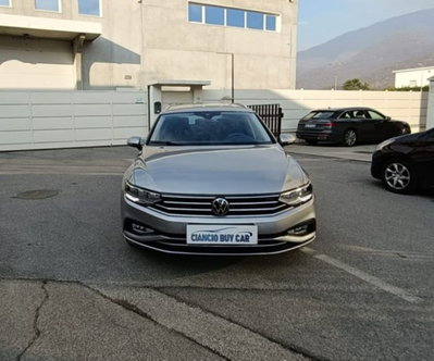 Volkswagen Passat Variant 2.0 TDI SCR EVO Business (5)