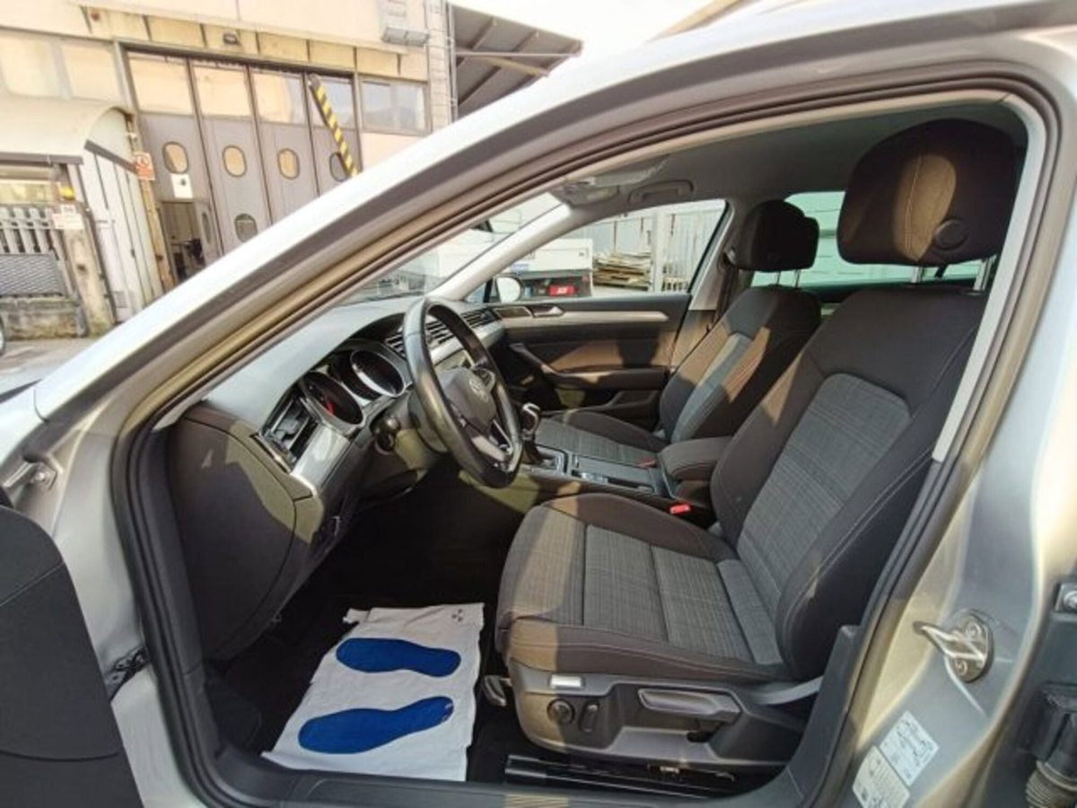 Volkswagen Passat Variant 2.0 TDI SCR EVO Business (6)