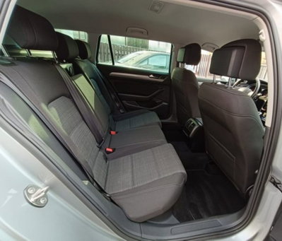 Volkswagen Passat Variant 2.0 TDI SCR EVO Business (9)