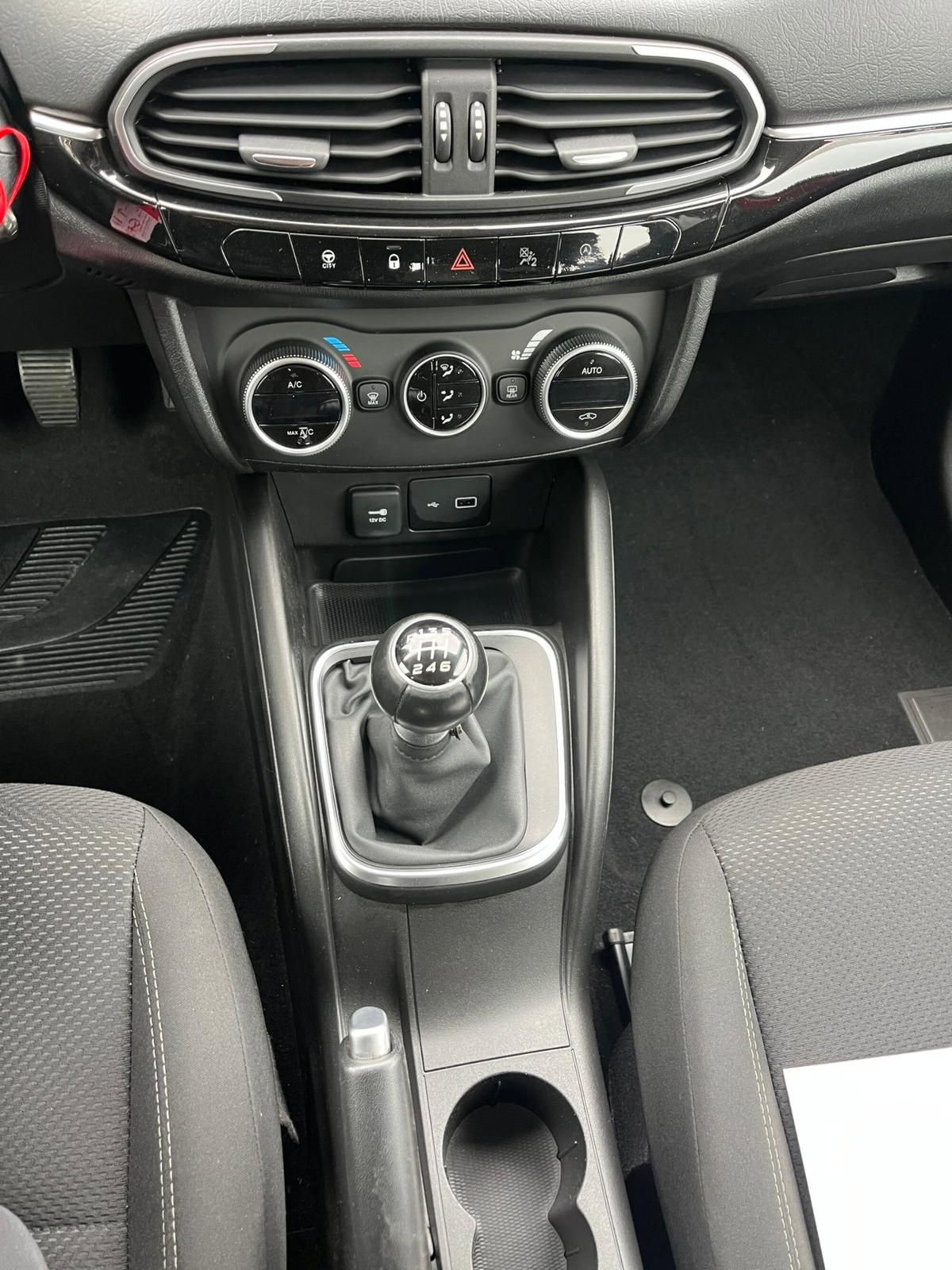 Fiat Tipo Station Wagon Tipo SW 1.6 mjt (Red) s&s 130cv (18)
