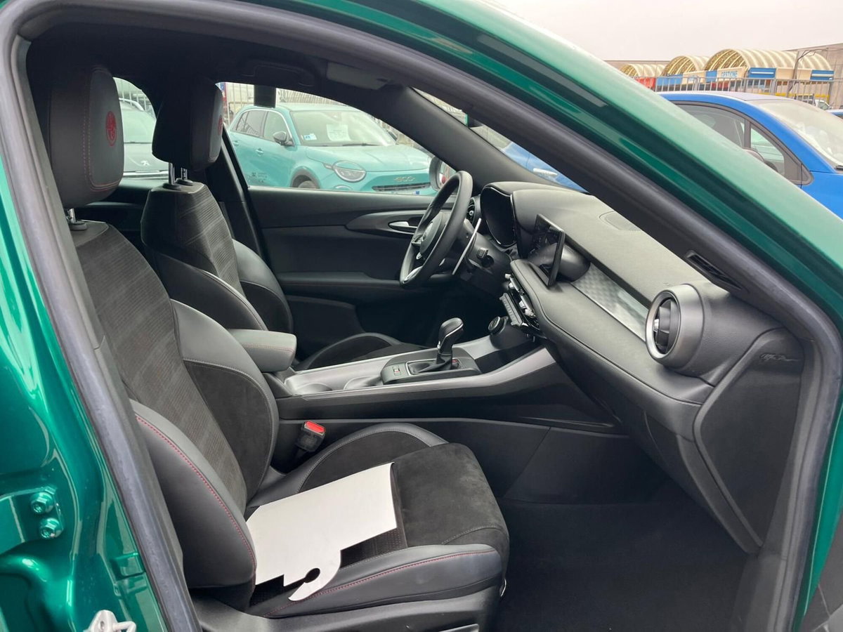Alfa Romeo Tonale Tonale 1.5 160 CV MHEV TCT7 Ti (15)