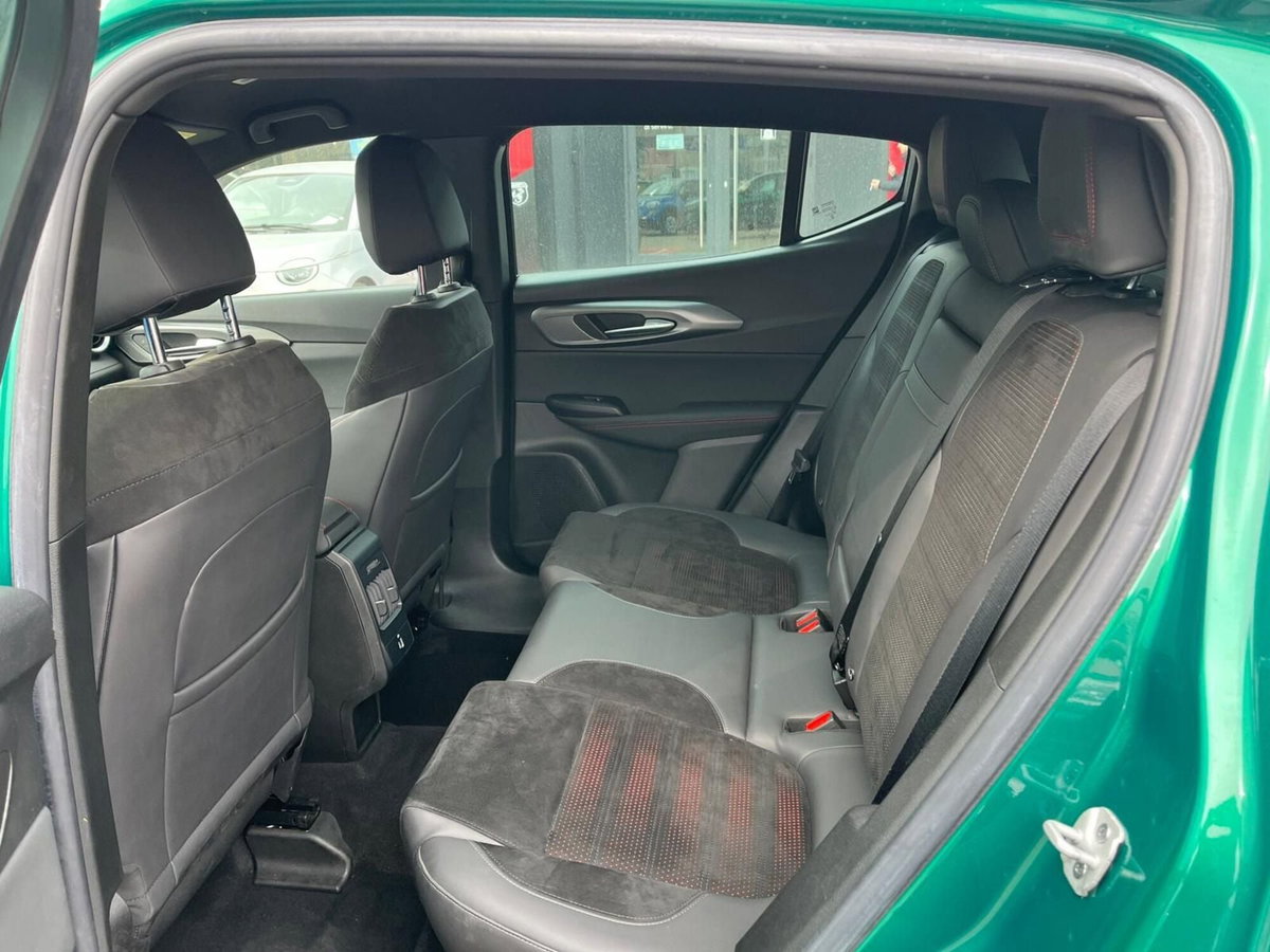 Alfa Romeo Tonale Tonale 1.5 160 CV MHEV TCT7 Ti (16)