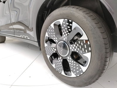 Fiat 600 1.2 hybrid La Prima 110cv auto (9)