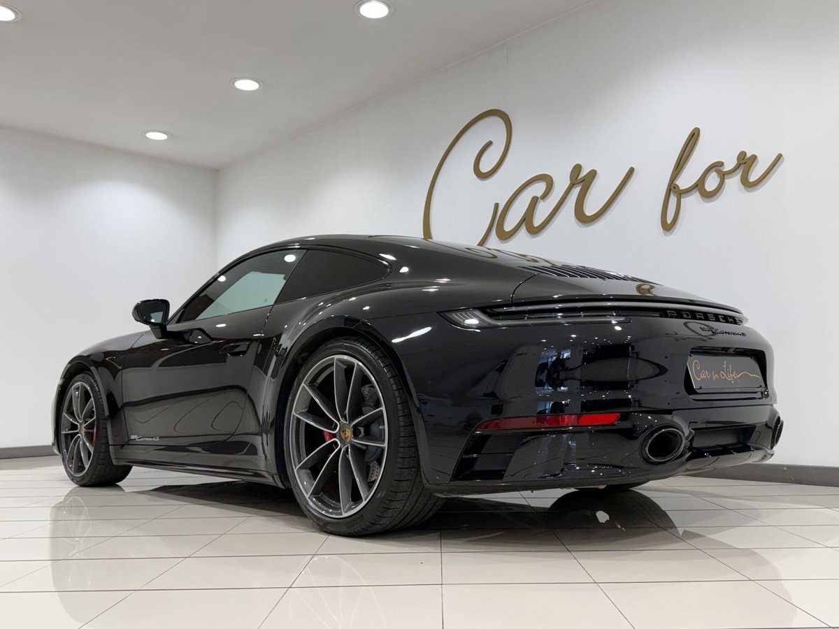 Porsche 911 Coupé Coupe 3.0 Carrera 4S (10)