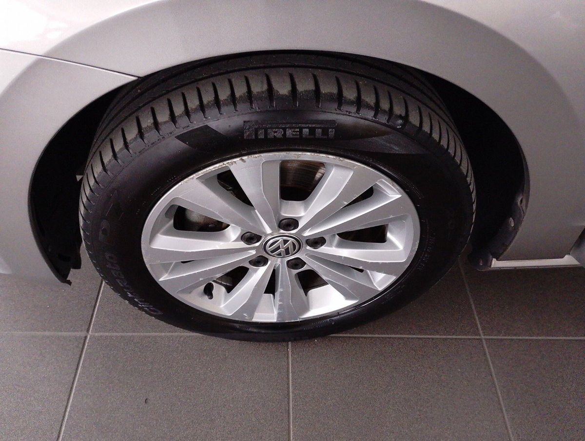 Volkswagen Golf Sportsvan 1.4 TSI Comfortline BlueMotion Technology (12)
