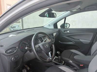 Opel Crossland X 1.2 12V Innovation (9)