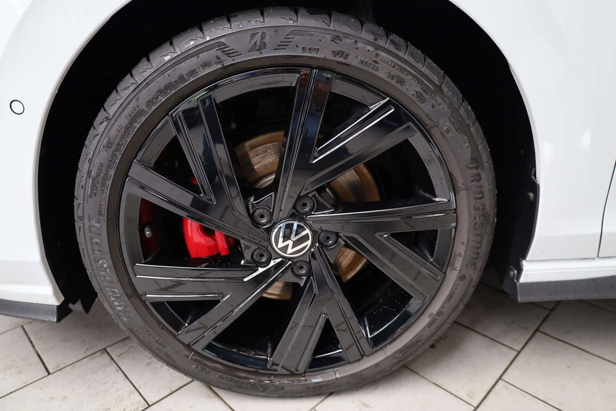 Volkswagen Golf 2.0 TDI GTD DSG (5)