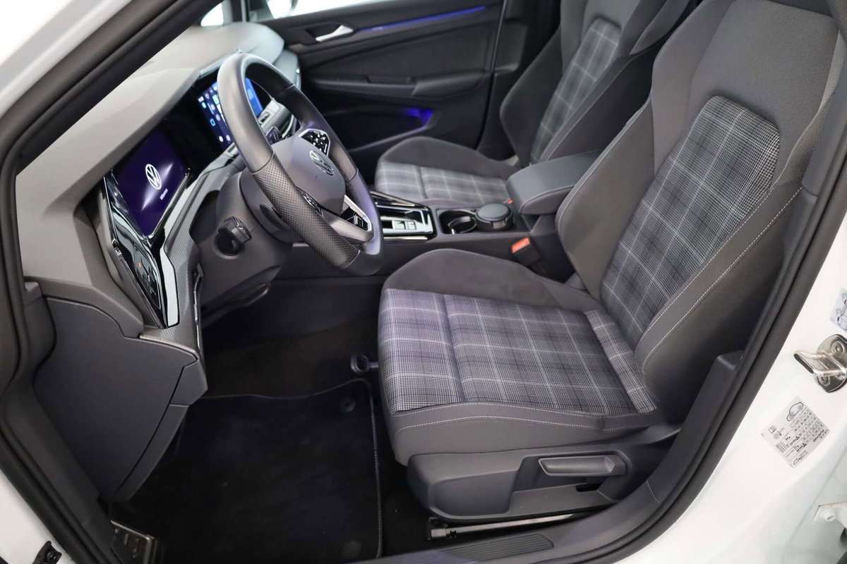 Volkswagen Golf 2.0 TDI GTD DSG (7)