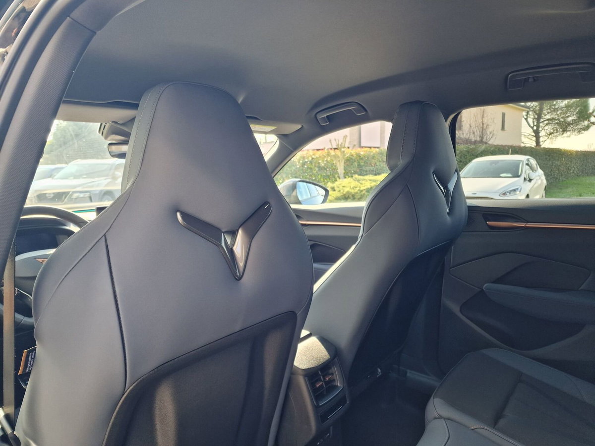 Cupra Terramar 1.5 hybrid 150cv dsg (11)
