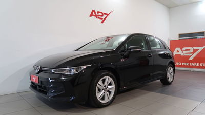 Volkswagen Golf 2.0 TDI SCR Life usata