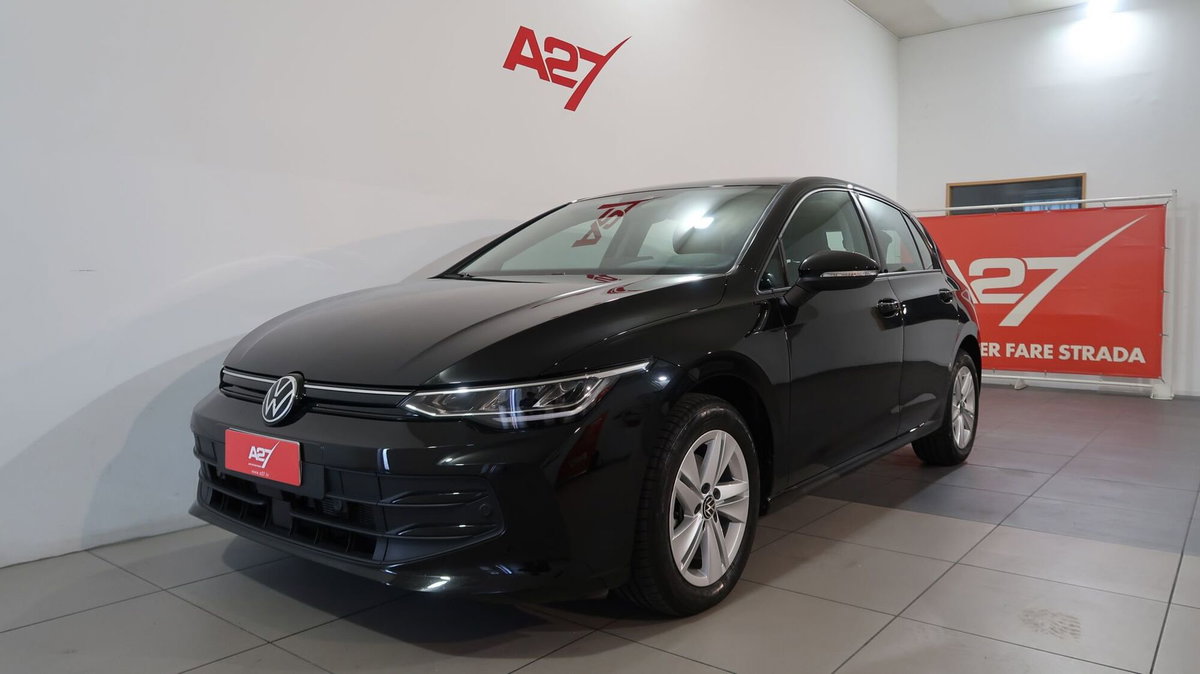 Volkswagen Golf 2.0 TDI SCR Life (17)